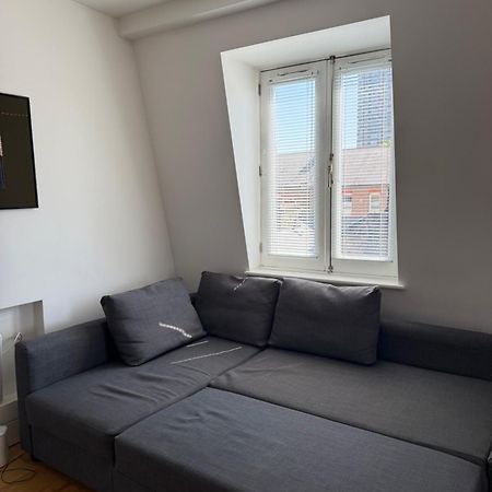 Central , Bright And Modern Flat Up To 4 People Londen Buitenkant foto